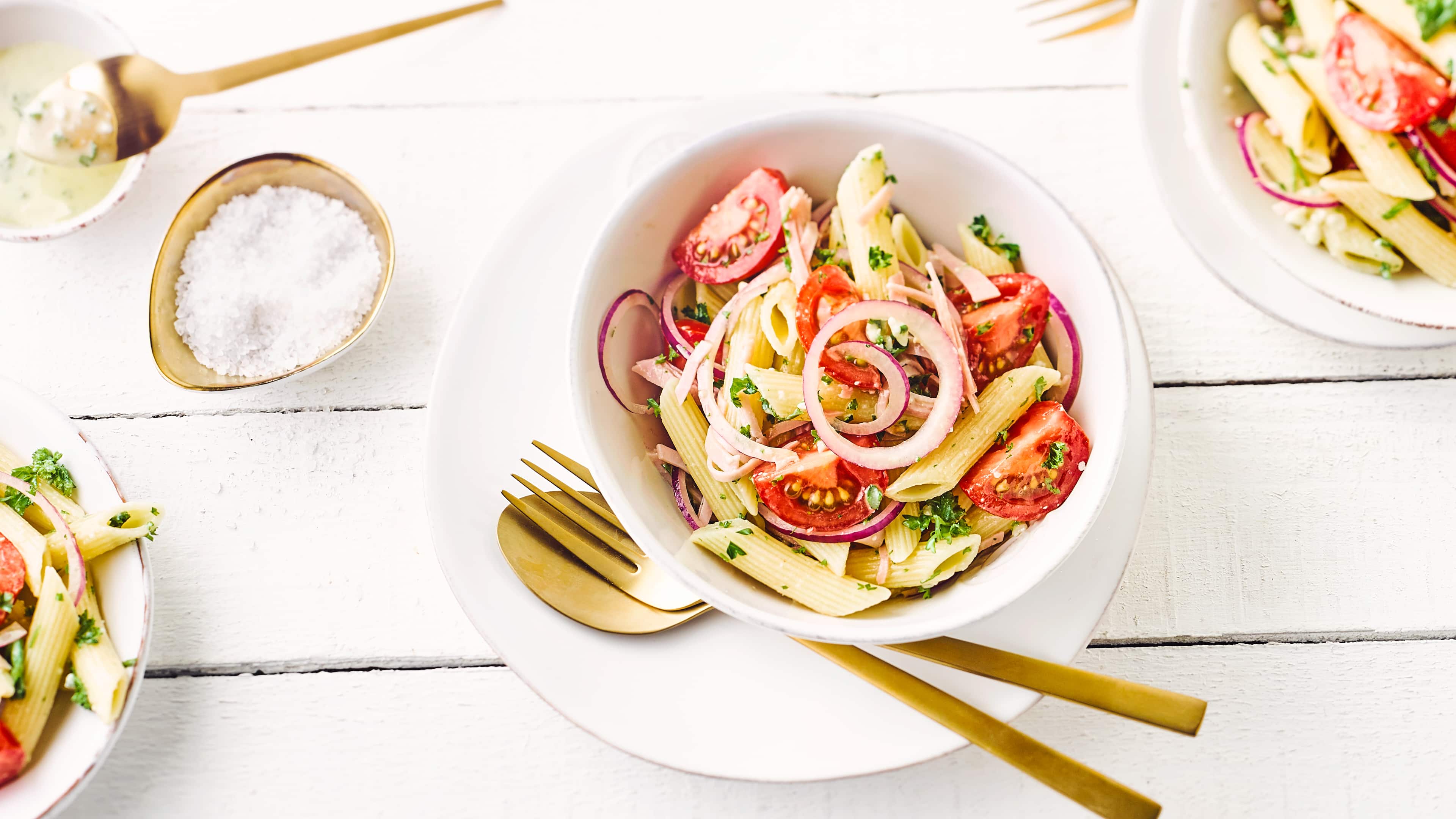 Nudelsalat mit Tomaten Nudelsalat mit Tomaten