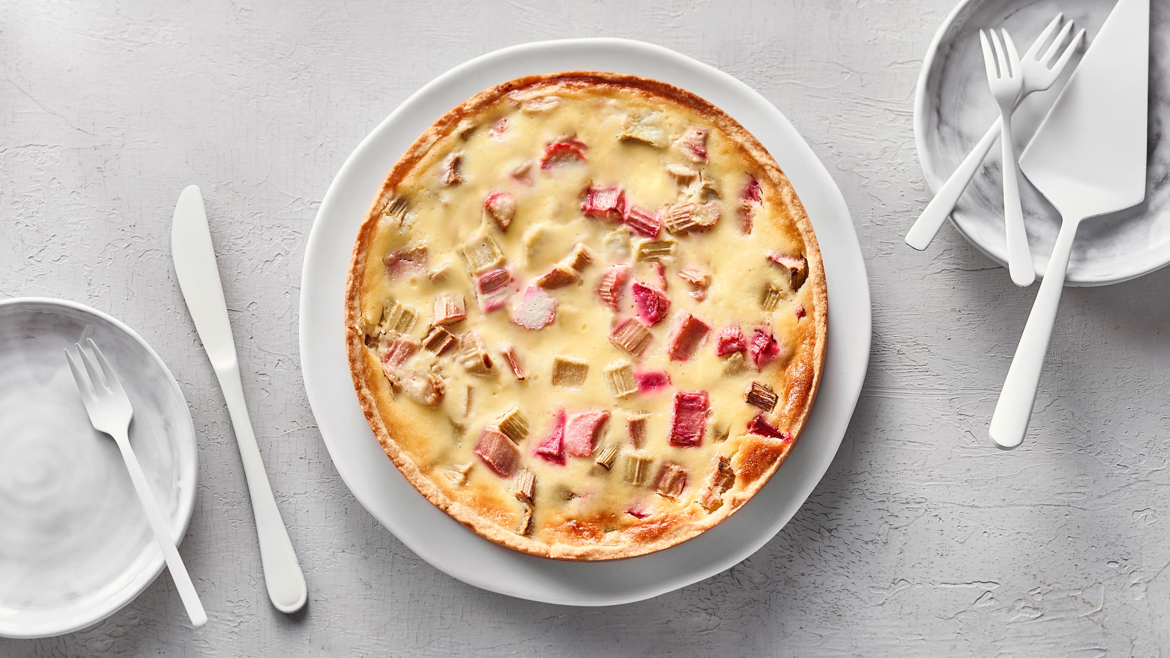 Rhabarberkuchen mit Schmand Rhabarberkuchen mit Schmand