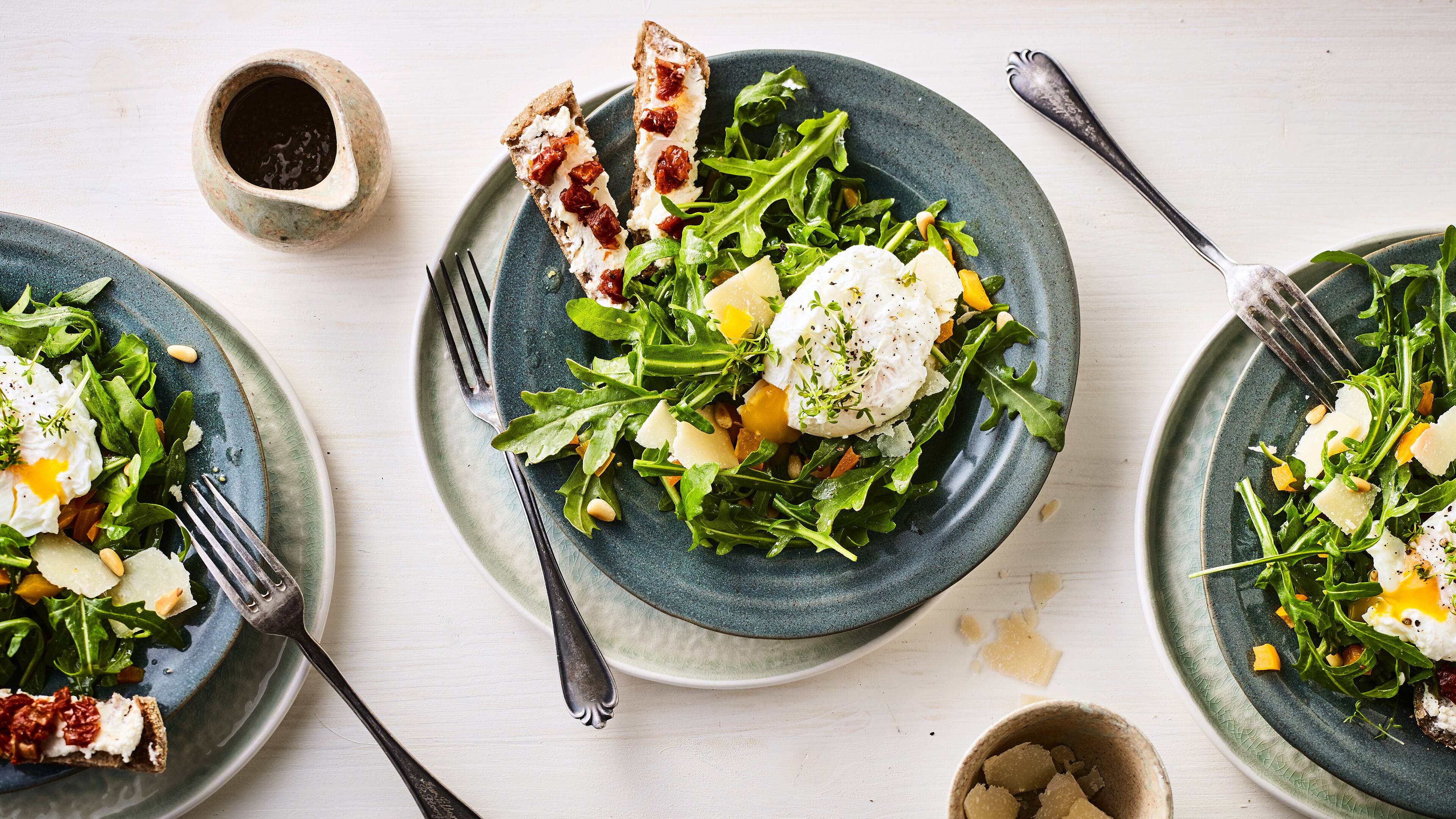 Rucola-Salat mit Ei Rucola-Salat mit Ei