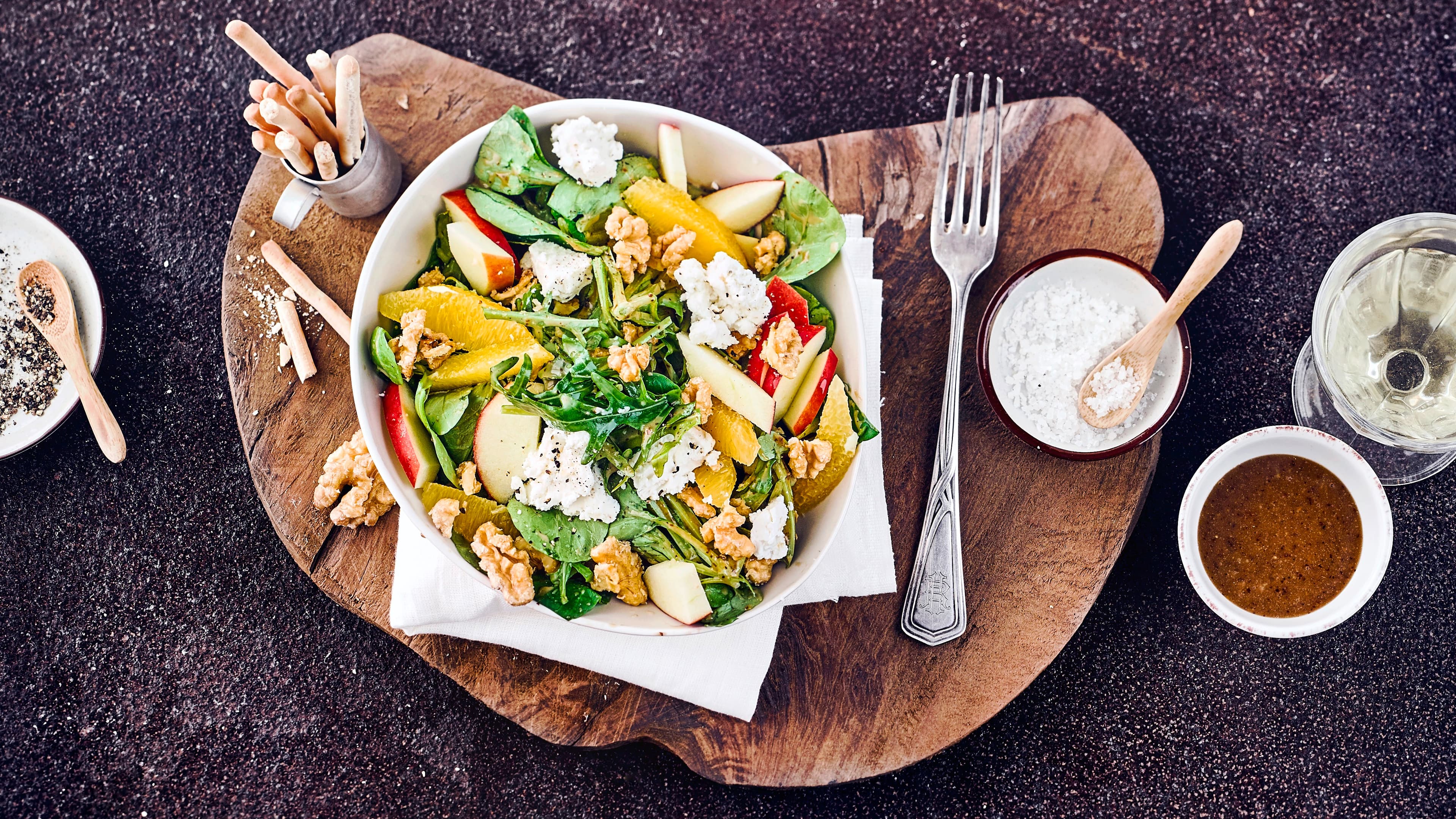 Salat mit Ziegenkäse Salat mit Ziegenkäse