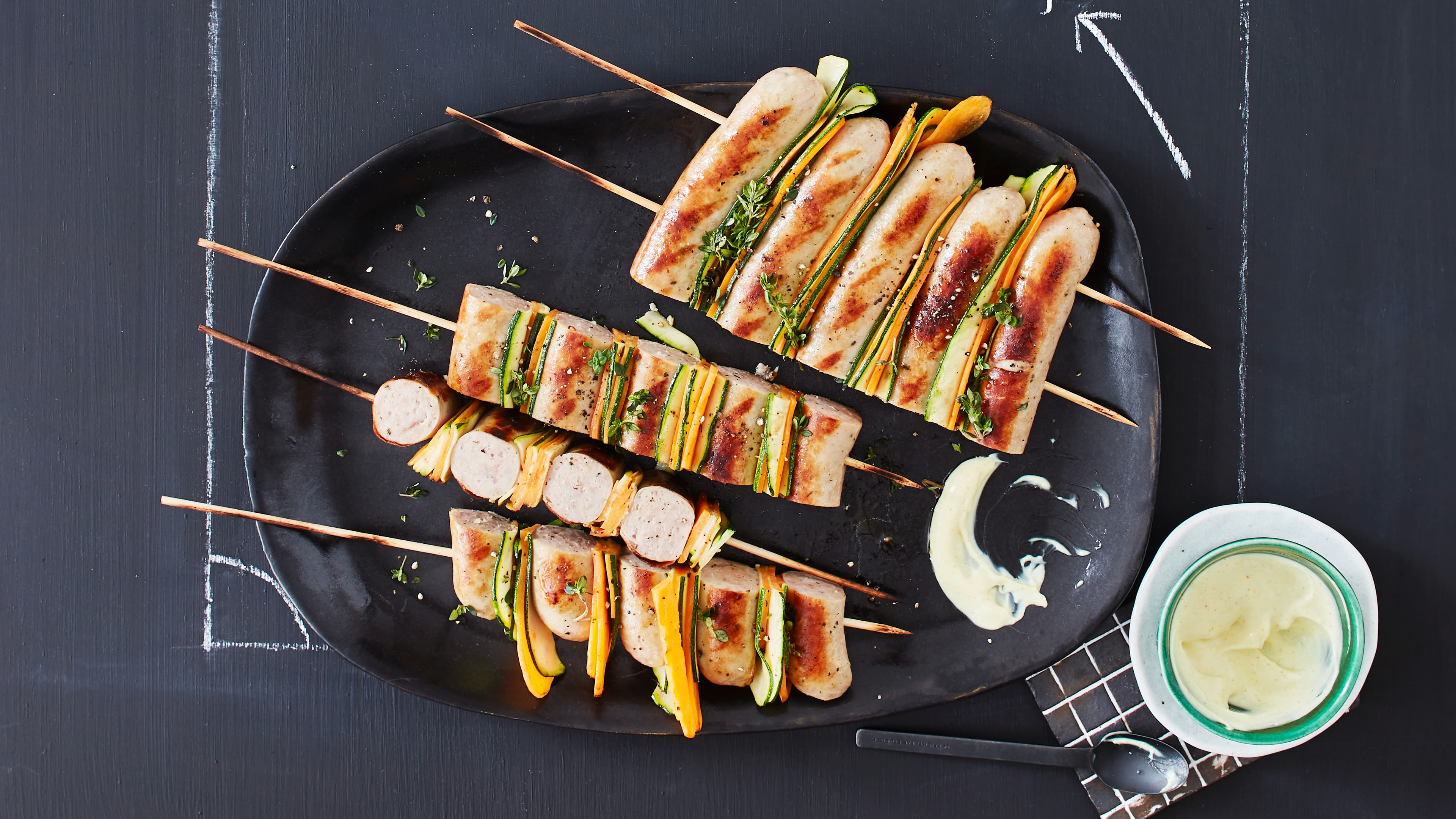Wurst-Gemüse-Spieße Wurst-Gemüse-Spieße