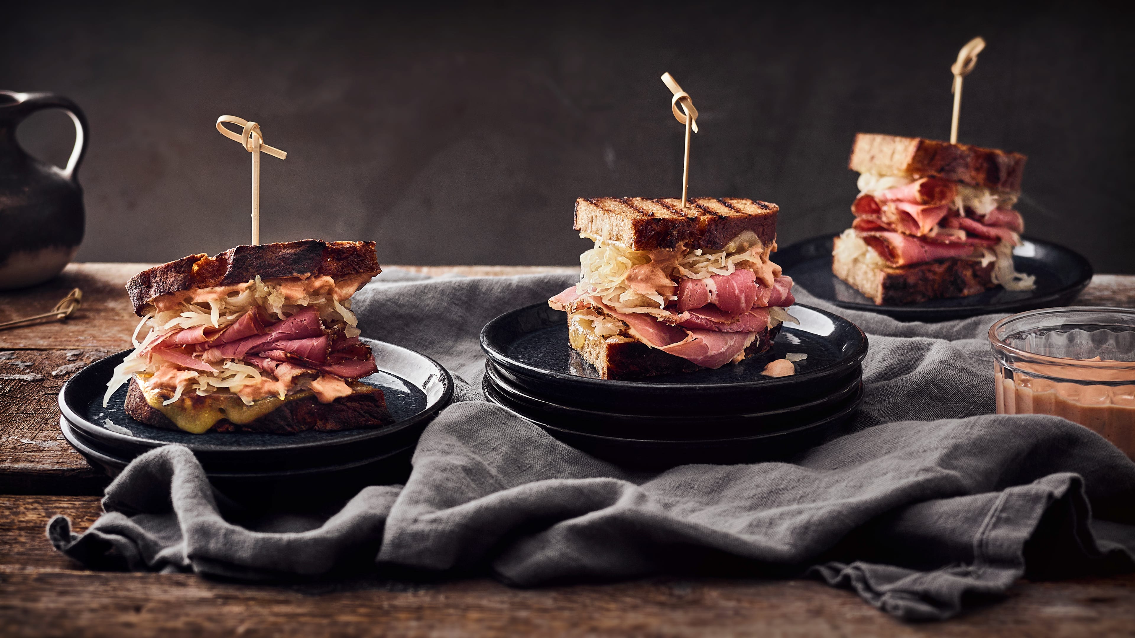 Reuben Sandwich Reuben Sandwich