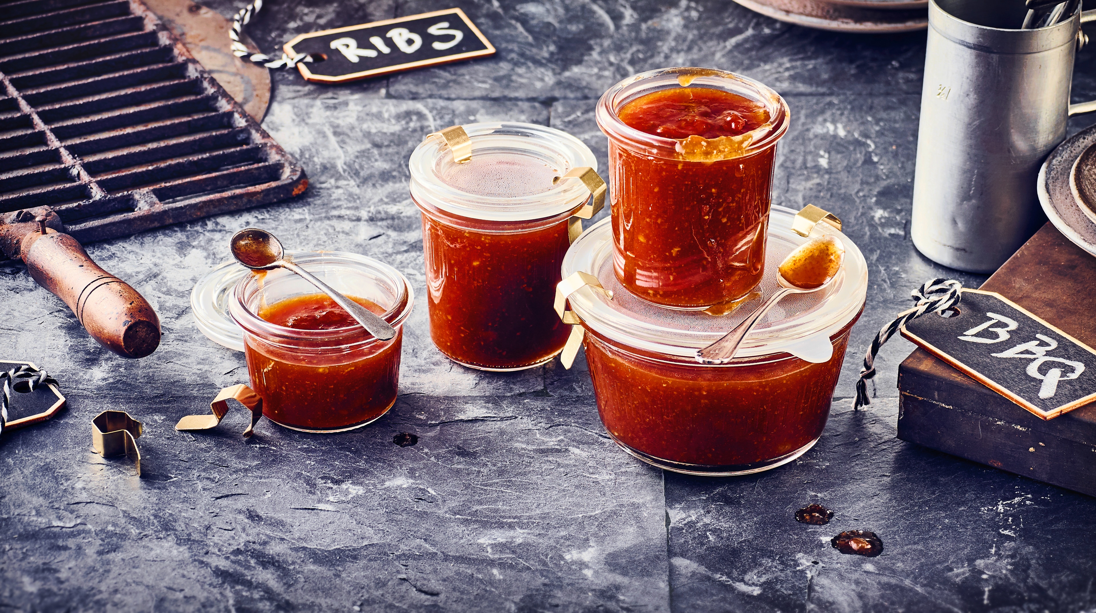 Probieren Sie unser BBQ-Sosse-Rezept.