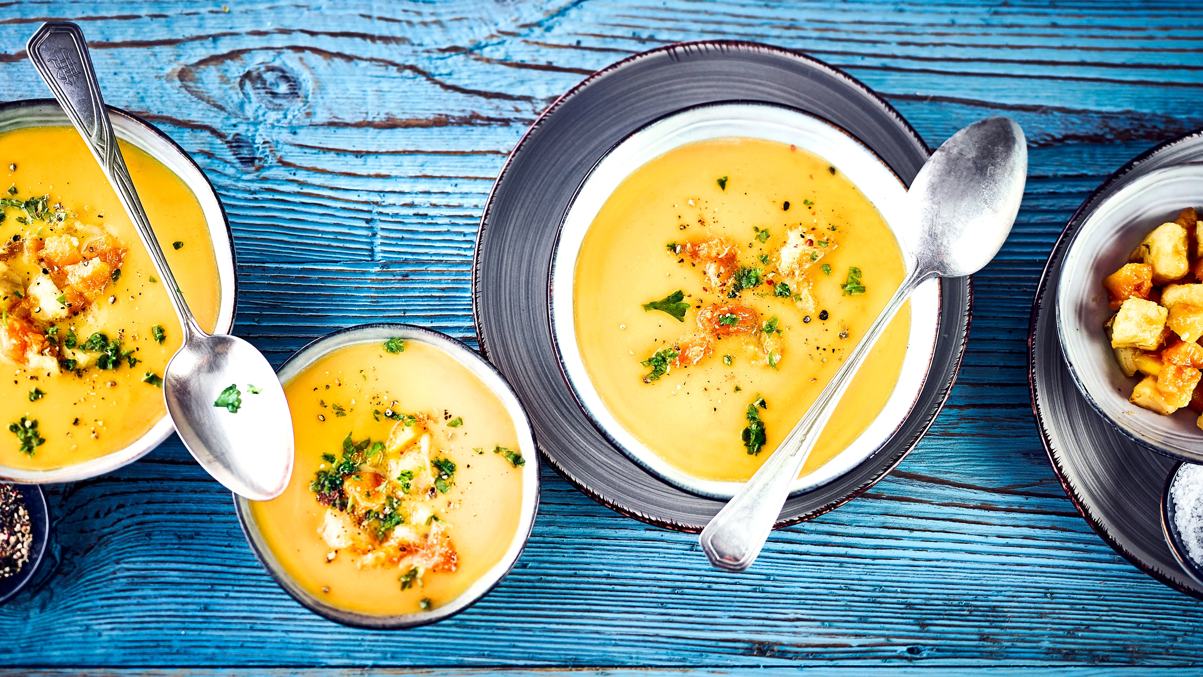 Cremige Papaya-Kürbis-Suppe