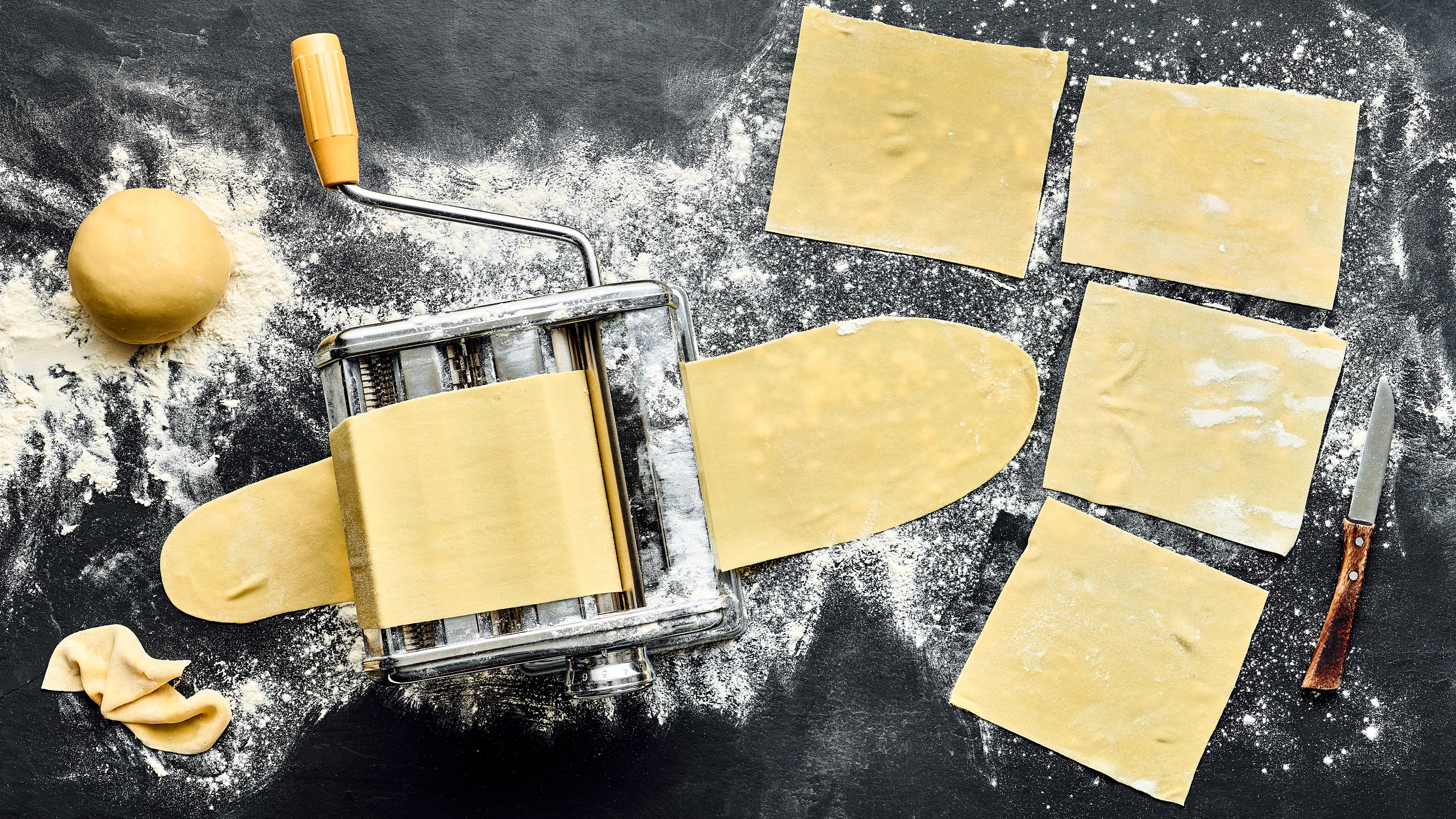 Nudelplatten für Lasagne selbermachen